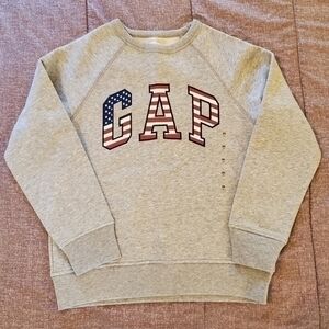 NWT Gap grey sweatshirt